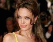 Анджелина Джоли пишет новый сценарий