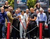 Звезды "Форсажа" на открытии гоночного 3D аттракциона в Голливуде