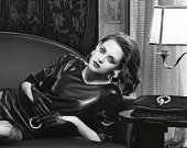 Кристен Стюарт украсила очередную рекламную кампанию бренда Chanel
