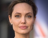 Анджелина Джоли на миротворческом саммите ООН в Лондоне