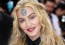 s_1492637016madonna-znakomit-udocserennh-bliznyashek-so-svetskim-mirom.jpg