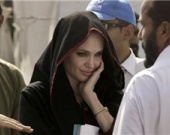 Джоли может лишиться звания посла ООН