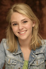 b_1310729908kinopoisk.ru-annasophia-robb-975404.jpg