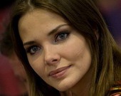 Лиза Боярская с головой ушла в работу Лиза Боярская с головой ушла в работу