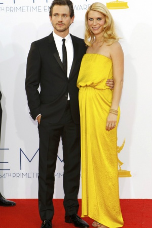 Актриса Клэр Дэйнс стала самой спортивной будущей мамой, ей отдали титул "Лучший животик".