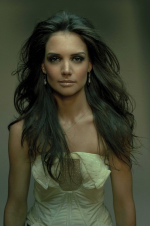 Актеры Кэти Холмс и Том Круз назвали дочку Сури. Это название города в Индии