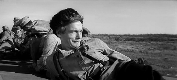 Василий Лановой в роли Ивана Вараввы в картине "Офицеры"