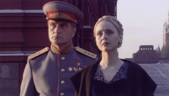 Александр Балуев в роли Никиты Градовы в ленте "Московская сага"