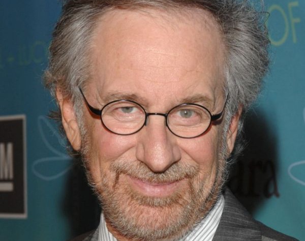 И бабушка, и дедушка Стивена Спилберга родом из России. А муж его сестры – дальний родственник знаменитого литератора Бориса Пастернака.