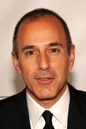 На шестом месте приевшийся телеведущий Мэтт Лауэр