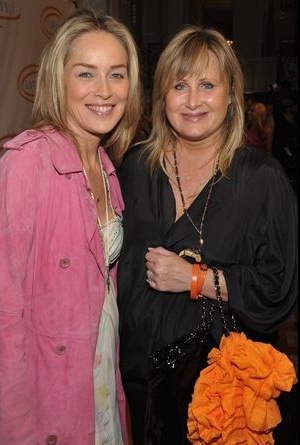 Шэрон Стоун и ее сестра Келли