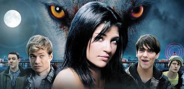 Британский комедийный фильм ужасов "<a href="http://kinoafisha.ua/films/devstvenniki-beregites">Девственники, берегитесь!</a>". Сюжет картины вращается вокруг 4 друзей, обнаруживших, что в их городке поселился оборотень. Когда чудовище начинает нападать н