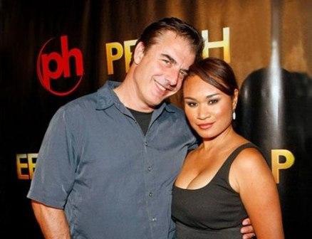 Актер Крис Нот. Женат на актрисе Таре Уилсон