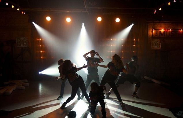 Молодежный фильм-мюзикл "<a href="http://kinoafisha.ua/films/ulicsne-tanc-3-vse-zvezd">Уличные танцы 3: Все звезды</a>" в 3D. История о том, как танцы не только вдохновили молодую компанию на подвиг, но и помогли сохранить самое главное в их жизни – танце Молодежный фильм-мюзикл "<a href="http://kinoafisha.ua/films/ulicsne-tanc-3-vse-zvezd">Уличные танцы 3: Все звезды</a>" в 3D. История о том, как танцы не только вдохновили молодую компанию на подвиг, но и помогли сохранить самое главное в их жизни – танце
