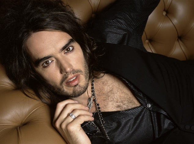 Рассел Бренд: Калифорнийские геи теперь могут жениться, отличная новость.