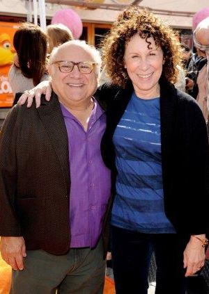 Дэнни ДеВито и Реа Перлман Вместе с 1970 (43 года), поженились в 1982 году С 2012 пара не живет вместе, но официально остается в браке