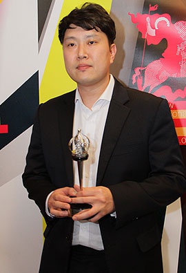 Приз за лучшую режиссуру получил кореец Чон Енхен, снявший картину "Ливанские эмоции"