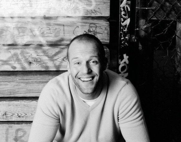 Улыбчивый Джейсон Стетхэм