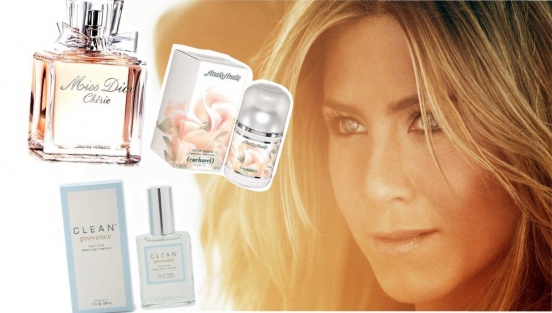 Дженнифер Энистон: Anais Anais Cacharel, Provence Clean, Miss Dior Christian Dior.