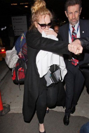 Анджело, сын певицы Адель