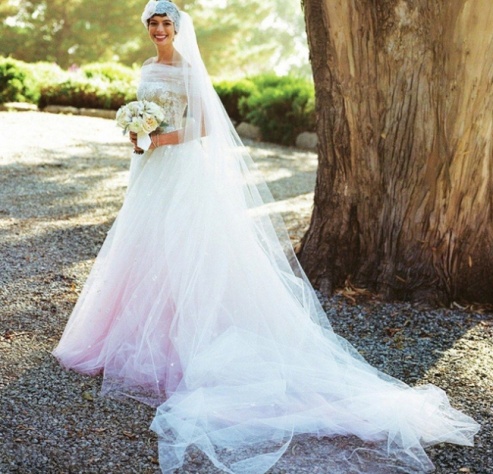 Энн Хэтэуэй