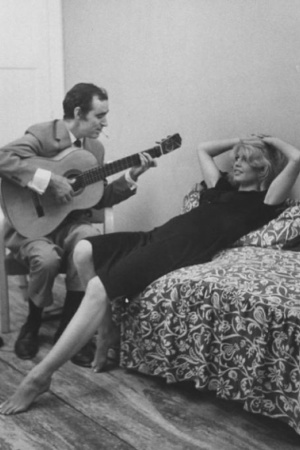 Брижит Бардо и Чарльз Азнавур