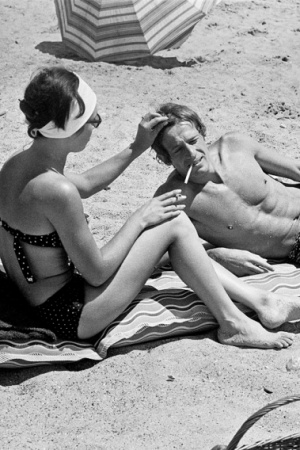 Жан-Поль Бельмондо с женой