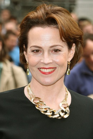 Сигурни Уивер, 61 год