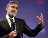 Джордж Клуни потратил гонорар на спутник-шпион