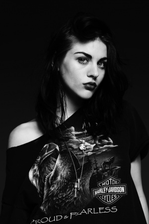 Френсис Бин Кобейн (дочь Курта Кобейна и Кортни Лав)