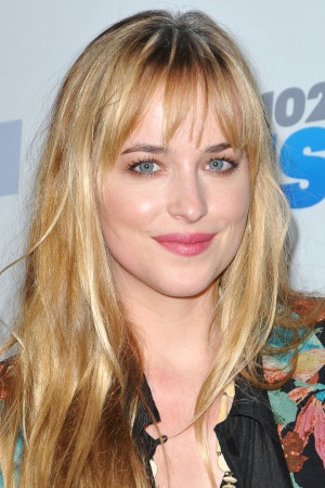 Дакота Джонсон (дочь Мелани Гриффит)