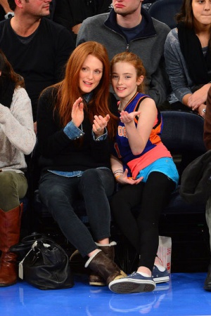 4. Джулианна Мур второго ребенка, Лив, родила в 41 год.