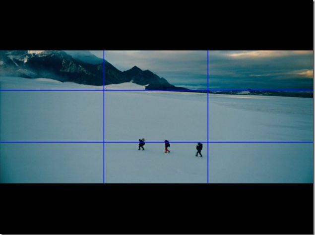 7. Линия горизонта смещена вверх, потому что нижняя часть здесь более интересна, чем небо и таким образом удаётся создать ощущение изоляции троих героев.