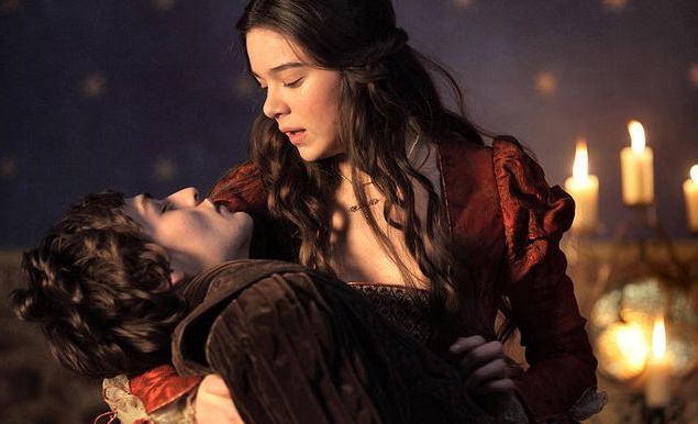 Мелодрама "Ромео и Джульетта". Эпоха Раннего Возрождения. Юноша и девушка из враждующих семей влюбляются друг в друга. Но им не суждено быть вместе. Лишь смерть на пике запретной страсти помогает Ромео и Джульетте спасти свою любовь.