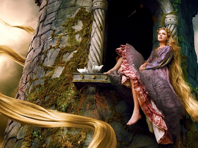 Тейлор Свифт в роли Рапунцель