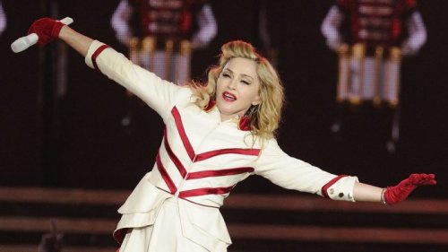 У Мадонны – боязнь грома и молний