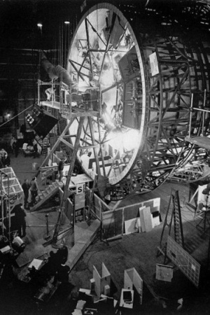 Космическая одиссея 2001 года (1968) Космическая одиссея 2001 года (1968)