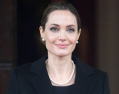 Джоли метит в президенты
