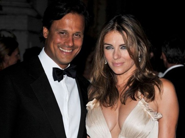 Элизабет Херли и Арун Наяр. 2,5 миллиона долларов