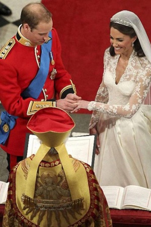 Принц Уильям и Кейт Миддлтон - 24 миллиона долларов