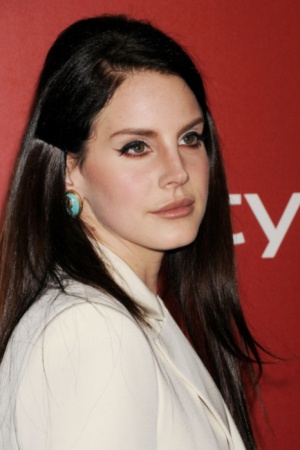 Лана Дель Рей иногда выступает в роли няни