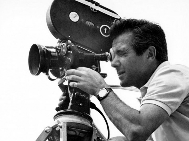 Брайан Форбс (1926-2013), британский сценарист и режиссер Брайан Форбс (1926-2013), британский сценарист и режиссер