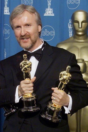 Фильм получил рекордное количество Оскаров, а также множество наград Американской академии киноискусства