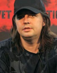 Олег Степченко