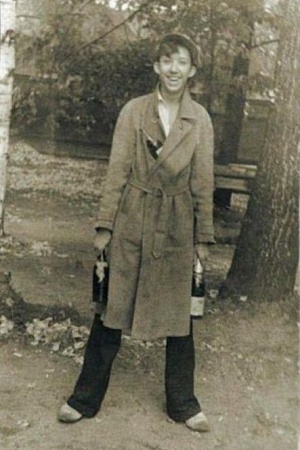 Молодой Юрий Никулин, 1930-е годы Молодой Юрий Никулин, 1930-е годы