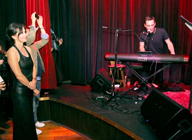 Источник, приближённый к сладкой парочке утверждает, что свадьба состоится "быстрее, чем вы думаете", кроме того, в планы совместного проживания однозначно входит планирование общего ребёнка. Как известно, Кортни всегда хотела иметь много детей, но, к сож