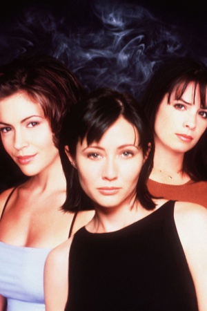 Алиса Милано, Шэннен Доэрти, Холли-Мэри Комбс "Зачарованные"