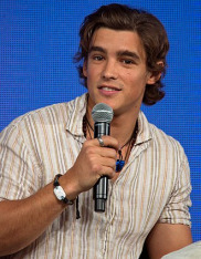 Брентон Туейтес