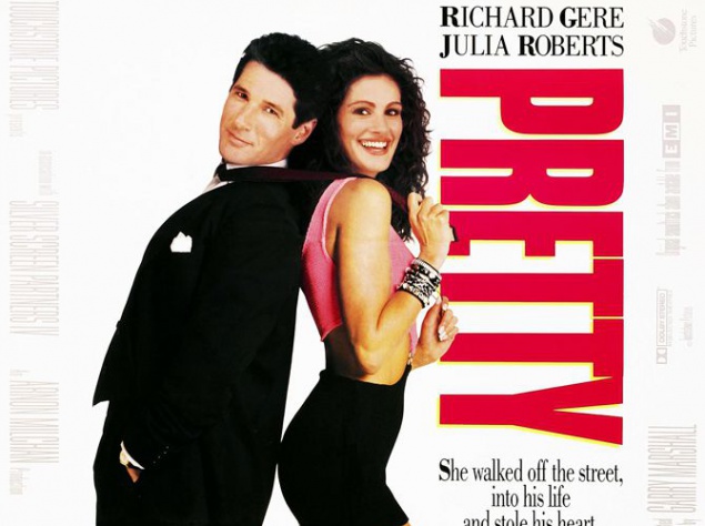 На официальном постере к фильму "Красотка" ("Pretty woman") исполнительнице главной роли Джулии Робертс принадлежит только голова, которую с помощью компьютера присоединили к телу другой актрисы - Шелли Мишель. Также компьютерной обработке подверглись вол