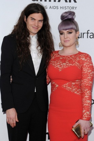 Келли Осборн рассталась со своим бойфрендом Мэттью.